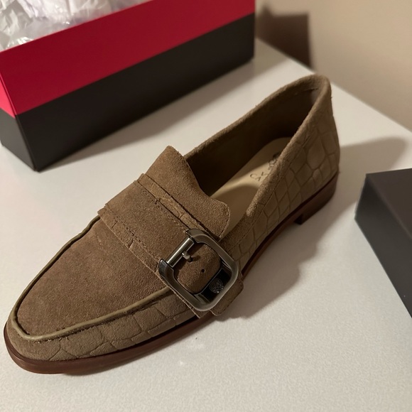 Loafers - Picture 2 of 6